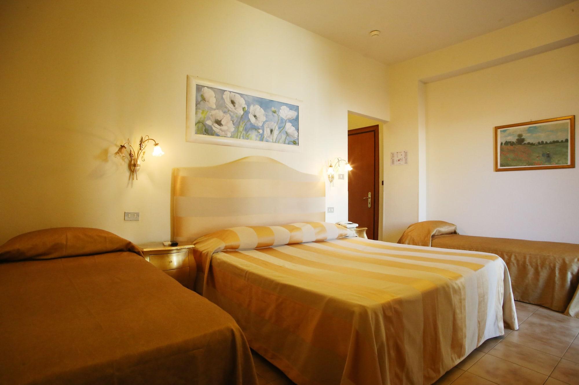 Nuovo Savi Hotel 3*